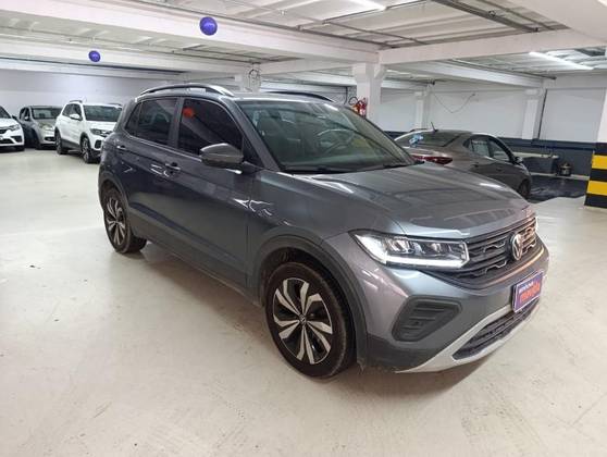VOLKSWAGEN T-CROSS 1.0 200 TSI TOTAL FLEX AUTOMÁTICO VOLKSWAGEN T-CROSS 1.0 200 TSI TOTAL FLEX AUTOMÁTICO